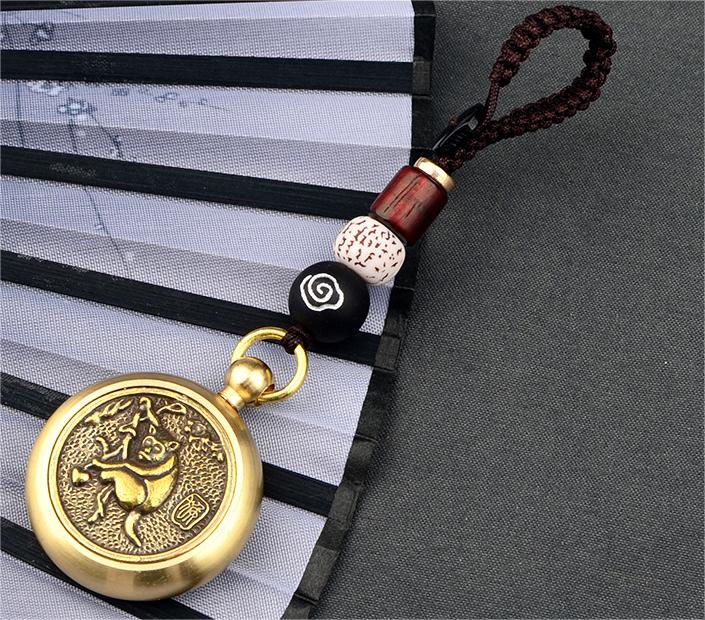 Pure Brass Thousand-Hand Avalokitesvara Revolving Keychain Pendant for Wealth and Treasures