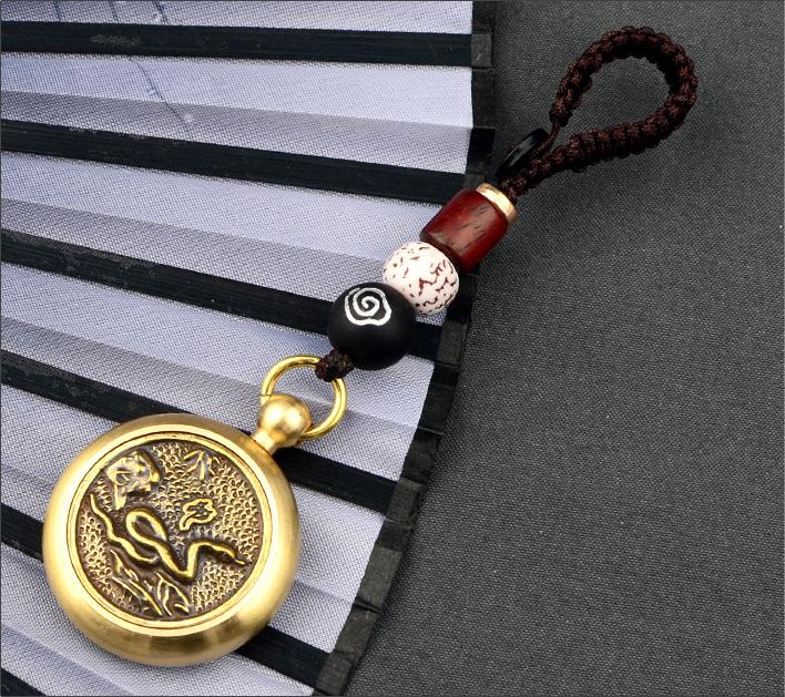 Pure Brass Thousand-Hand Avalokitesvara Revolving Keychain Pendant for Wealth and Treasures