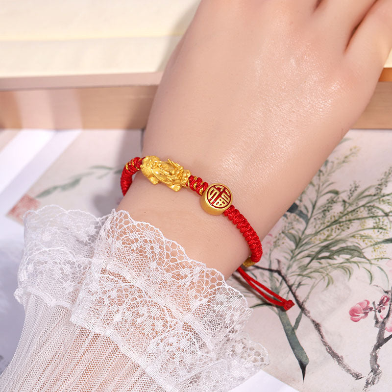 Peach Blossom and Blessing in the Year of the Zodiac Lucky Pixiu Red Bracelet (3 pieces) - Turn into Tai Sui, bring luck and ward off evil spirits